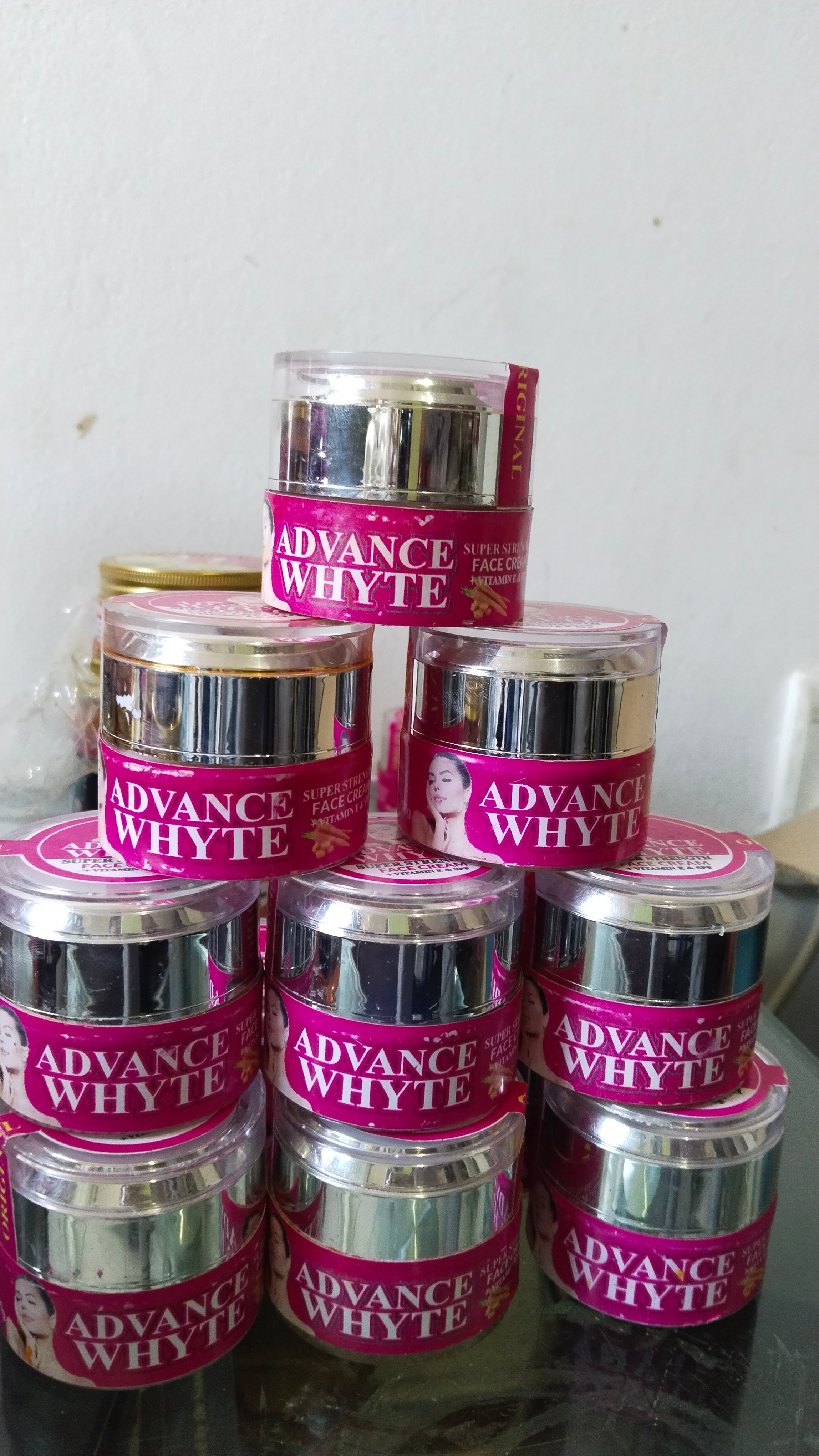 Advanced Whyte whiting face cream